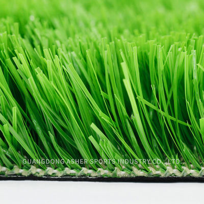 O futebol artificial não tecido lança o tipo falsificado da grama da parte inferior da permeabilidade de água