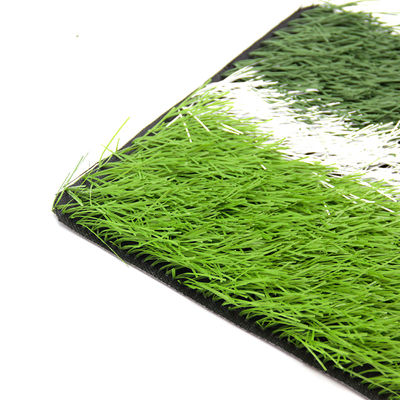 Grama artificial durável para campos de futebol resistente a UV de alta densidade ideal para campos de treino