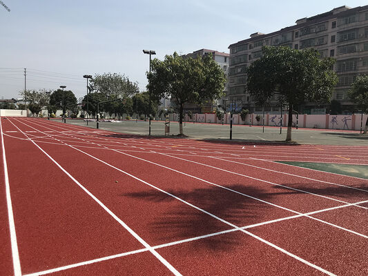 Pista de corrida de borracha EPDM resistente aos raios UV com espessura de 13-25mm e sistema elástico multiporoso